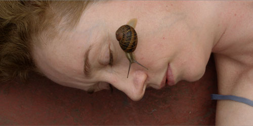 foto caracol en rostro